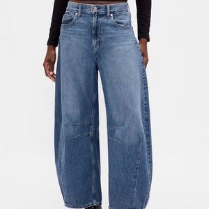 Gap High Rise Horseshoe Jeans